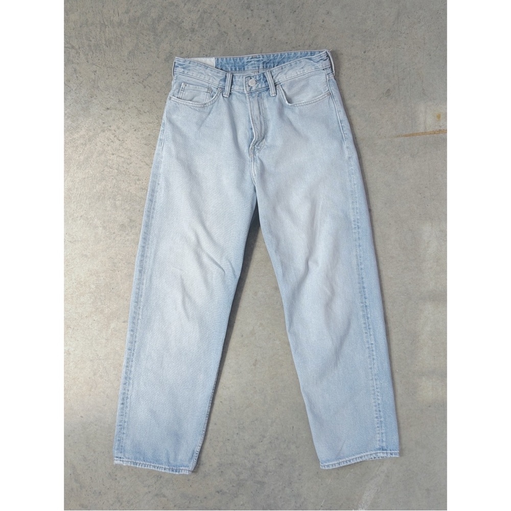Regular Fit Light Blue Wash Jeans